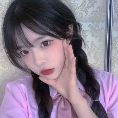 2023女头像高级小众