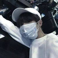 男生头像高级质感