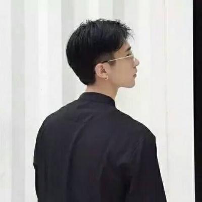 微信头像大海男生背影