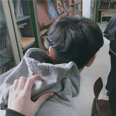 帅气的头像男生冷酷