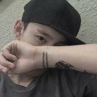 极简头像男生