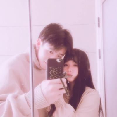 好看的头像2023新年