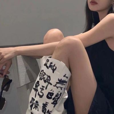 2023年最新款头像女气质