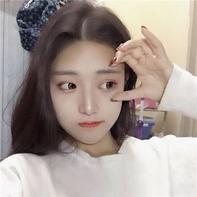 qq头像女生手机控可爱单纯
