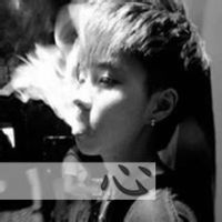 qq头像男生带字伤感