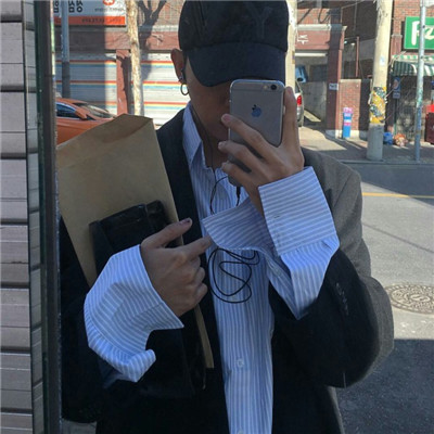 头像阳光男孩
