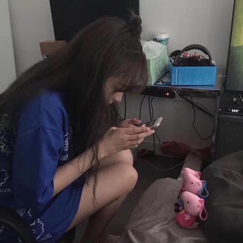 女生头像无水印