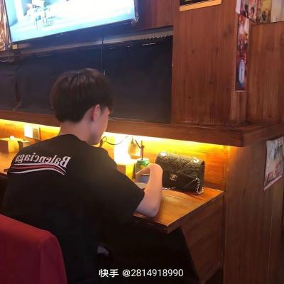 2025心动英文爱情网名 | 专属你的浪漫标识