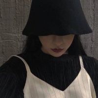 带花字的女人微信网名
