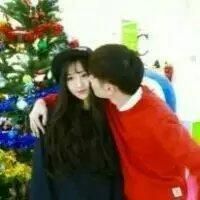 如何将qq头像改成空白