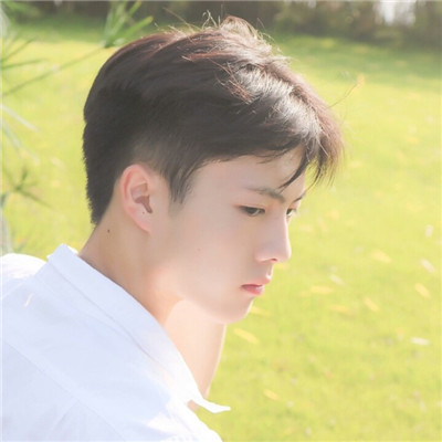 头像图片意境男生