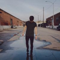 2025年告别旧友的伤感网名：记录那些走散在时光里的名字