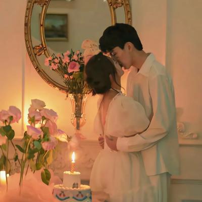 看不像情侣头像一男一女