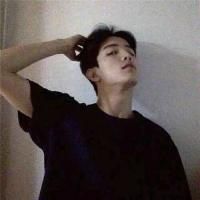 ins男头像高级质感无水印