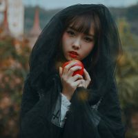 网名伤感女生三个字