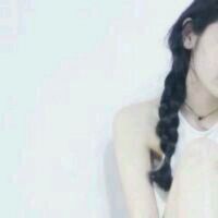 适合当头像的图片女生