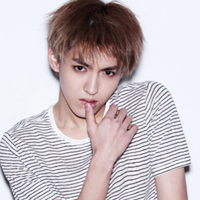 图片2023新图片头像男大叔