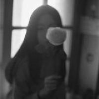 带毒字的女生网名