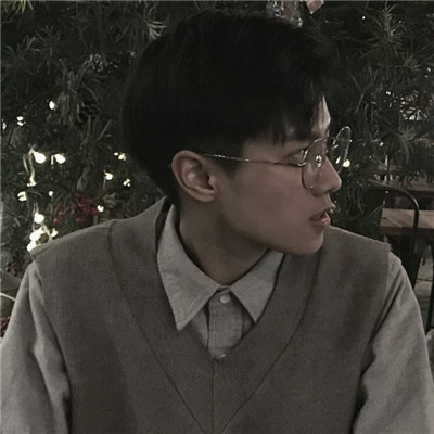 头像男伤感帅气