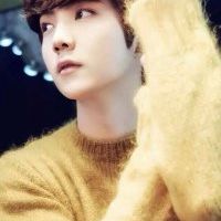 如何将qq头像改成空白