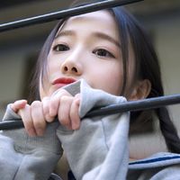头像越怪长得越帅图片女