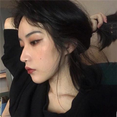 霸气暗黑系头像女生