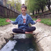 两个英文开头的网名