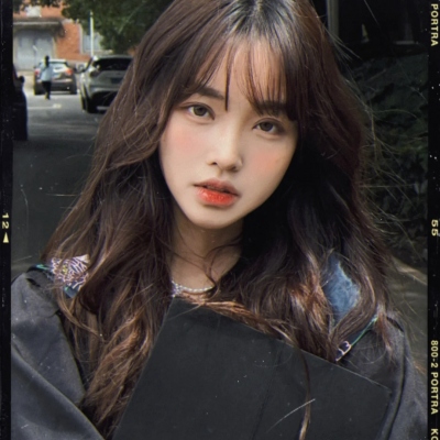 2023新款头像好看女生