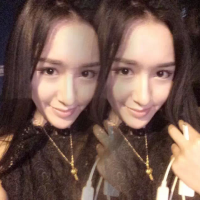 戴口罩女生头像