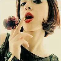 女头像ins高级质感qq封面