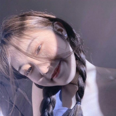 女生换头像频繁