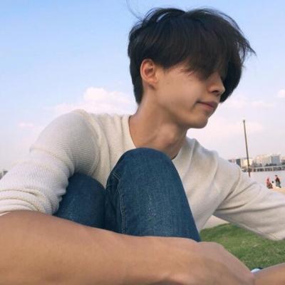 男生头像 阳光少年 帅气