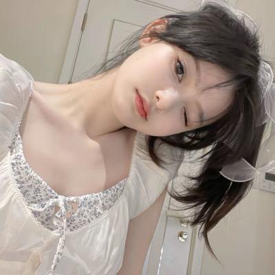 氛围感女生头像ins风