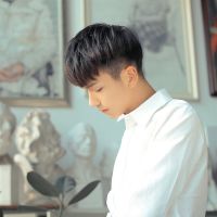 2025年成熟男士网名精选：彰显稳重与品味的独特选择