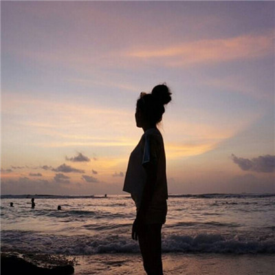 2023年新头像图片好看背影