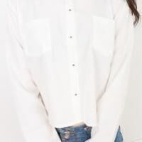 亲吻雕像的女生头像