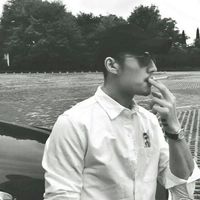 头像男中年男风景图片