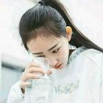 好看的头像图片女手机挡脸
