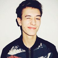 欧美头像ins高级男肌肉