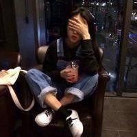 qq头像大全伤感女生