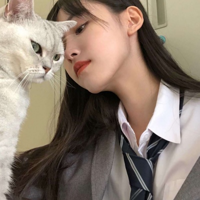 蕾姆头像高清 可爱
