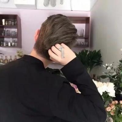 微信头像大海男生背影