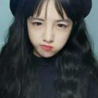 2022年喜庆的美女头像