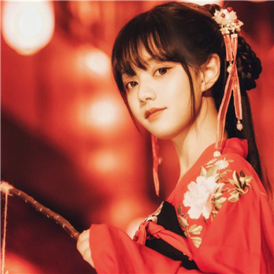 真人头像女挡脸高清