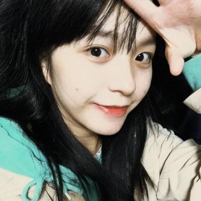 正能量头像女生