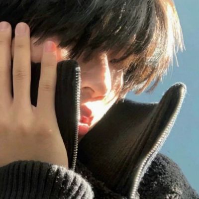 男生头像ins高级质感干净