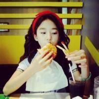 头像2023的新款的女