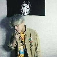暴富头像男成熟