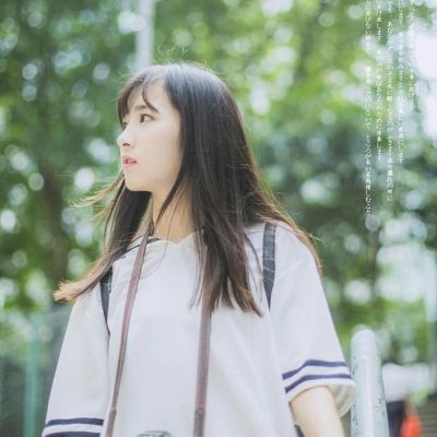 头像女可爱双辫
